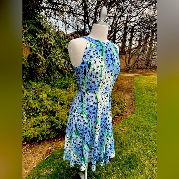 Tommy Hilfiger 🌺 Floral Blue and Green Women's Dress - Picture 1 of 7